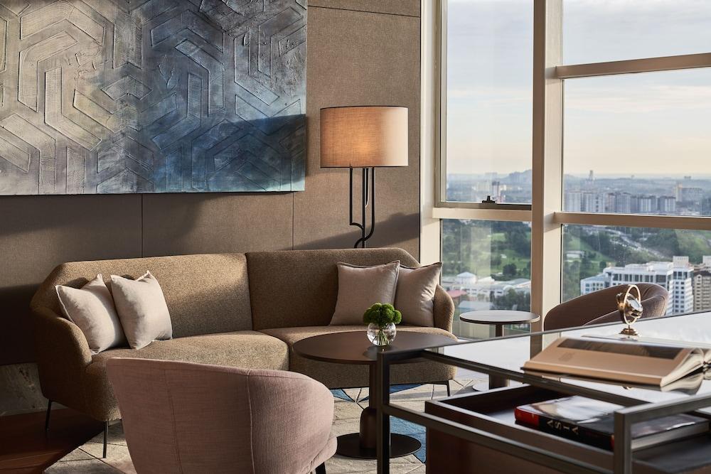 Le Meridien Petaling Jaya Esterno foto