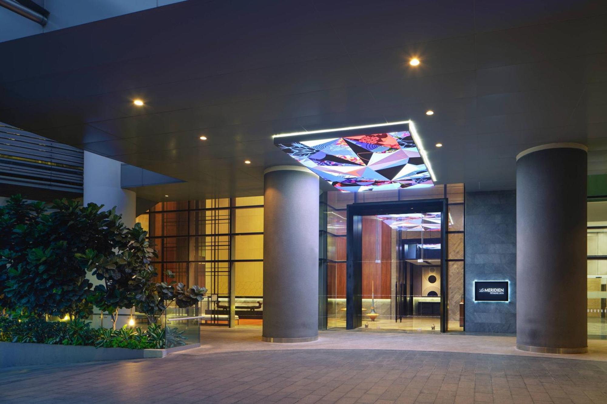 Le Meridien Petaling Jaya Esterno foto
