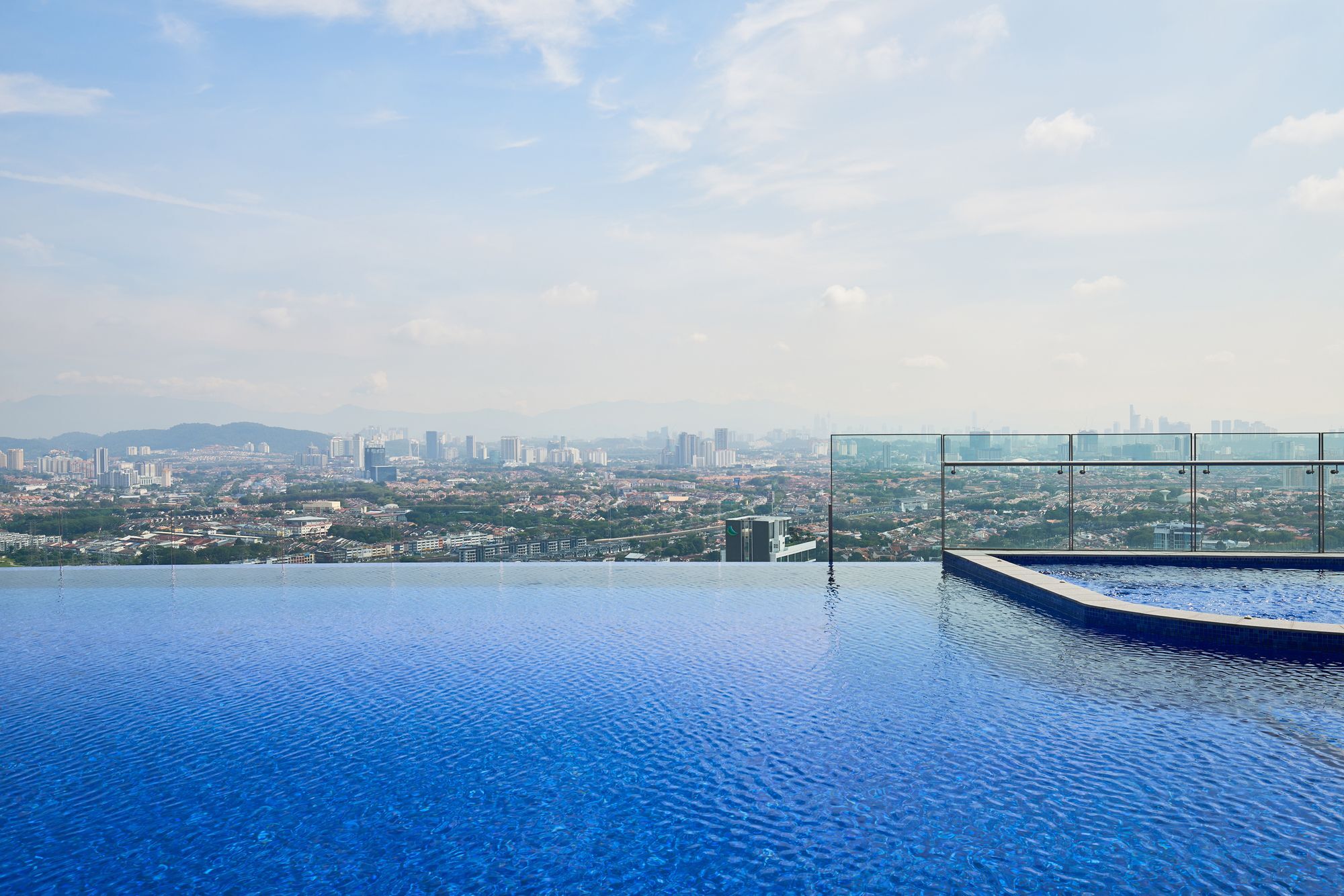 Le Meridien Petaling Jaya Esterno foto